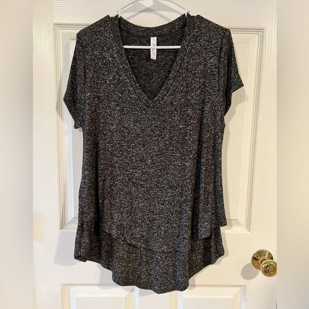 Latched Mama Medium Boyfriend T